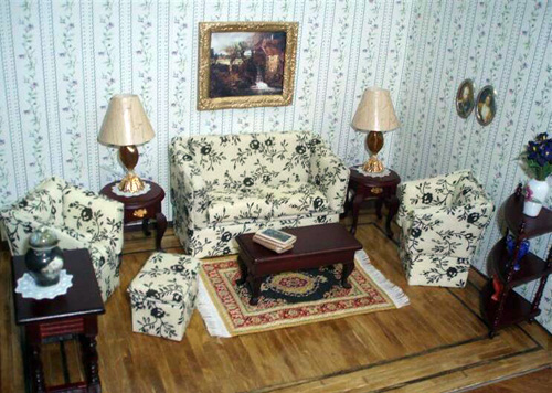 Featuring Wendy Elaine’s Miniatures