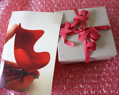 I’m Seeing Red: A Mini Swap!