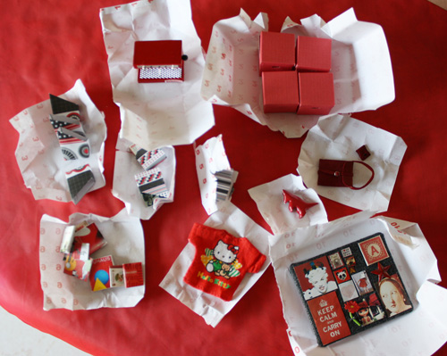 Red themed dollhouse miniature swap with the Shopping Sherpa